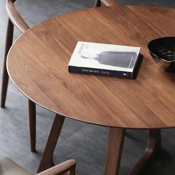 Ash Wood Round Dining Table