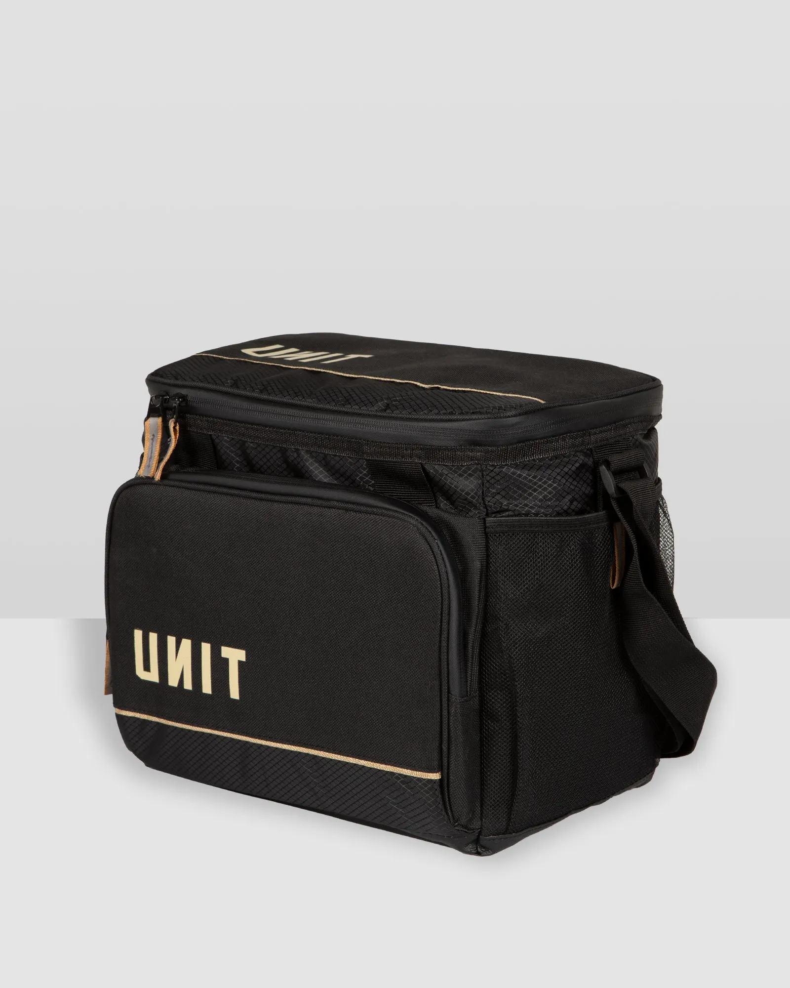 UNIT Crisp Cooler Box